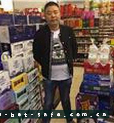 李斌